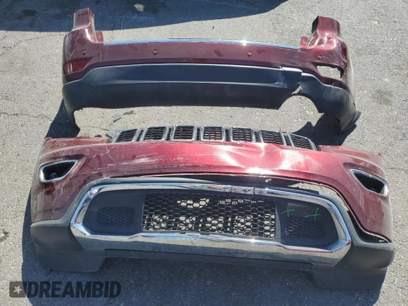 2018 Jeep Grand Cherokee Limited with VIN 1C4RJFBG3JC308622, listed as a Copart auction lot 61691495 with 99,409 mi miles and Salvage title. Bid and sale history available at DreamBid. Image 13.