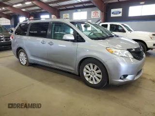 2012 Toyota Sienna XLE with VIN 5TDDK3DC6CS033619, listed as a Copart auction lot 52603245 with 225,740 mi miles and Clean Title. Bid and sale history available at carsss.com. Image 4.