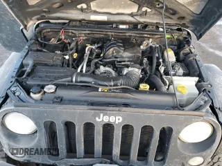 2018 Jeep Wrangler JK Unlimited Sport with VIN 1C4BJWDGXJL859340, listed as a Copart auction lot 41797885 with 90,714 mi miles and Salvage Title. Bid and sale history available at carsss.com. Image 13.