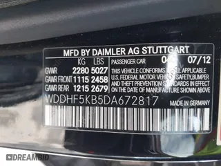 2013 Mercedes-Benz E-Class E 350 Luxury with VIN WDDHF5KB5DA672817, listed as a IAAI auction lot 41588858 with 116,506 mi miles. Bid and sale history available at carsss.com. Image 9.