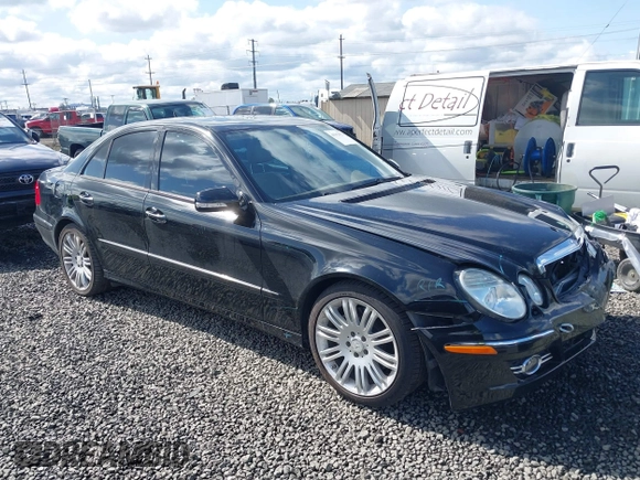 2008 Mercedes-Benz E 350 Luxury with VIN WDBUF56X18B199219, listed as a IAAI auction lot 41933574 with 132,199 mi miles and . Bid and sale history available at carsss.com. Image 1.