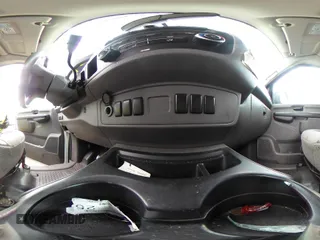 2017 Nissan NV Cargo SV z VIN 1N6BF0LY1HN803470, wystawiony jako IAAI lot #41729980 z przebiegiem 93 919 mil mil oraz . Historia ofert i sprzedaży dostępna na DreamBid. Obrazek 19.