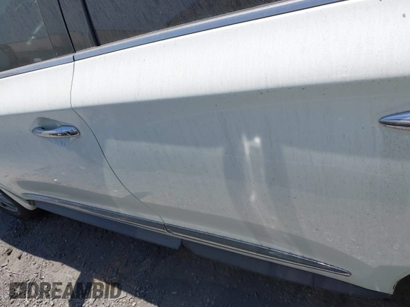 2019 Infiniti QX60 Pure with VIN 5N1DL0MN0KC569636, listed as a IAAI auction lot 42218565 with 47,971 mi miles and . Bid and sale history available at DreamBid. Image 15.