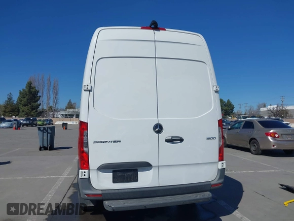2020 Mercedes-Benz Sprinter Cargo with VIN W1W70BGY8LT026861, listed as a IAAI auction lot 41679015 with 96,367 mi miles and . Bid and sale history available at carsss.com. Image 17.