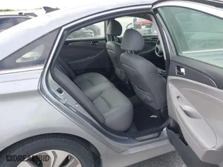 2015 Hyundai Sonata Hybrid Limited with VIN KMHEC4A4XFA119808, listed as a IAAI auction lot 41600740 with 52,458 mi miles. Bid and sale history available at carsss.com. Image 8.
