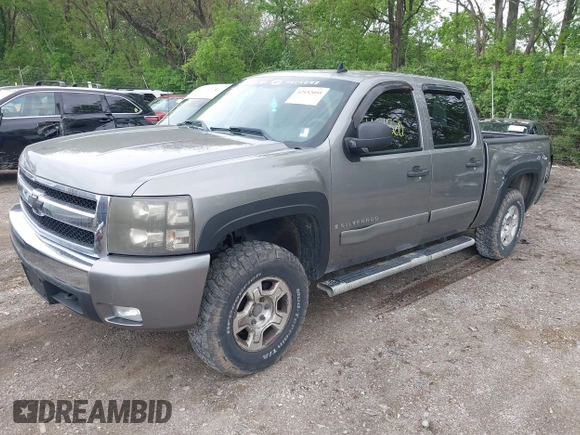 2007 Chevrolet Silverado 1500 LTZ with VIN 2GCEK13M471660691, listed as a IAAI auction lot 42152051 with 210,906 mi miles. Bid and sale history available at carsss.com. Image 19.