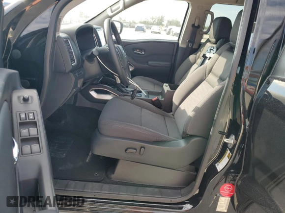 2022 Nissan Frontier S with VIN 1N6ED1EJ5NN663296, listed as a Copart auction lot 43087855 with 32,935 mi miles and Salvage Title. Bid and sale history available at carsss.com. Image 7.