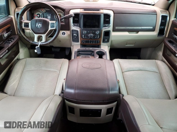 2018 Ram 3500 Laramie Longhorn z VIN 3C63RRKLXJG239218, wystawiony jako Copart lot #79291804 z przebiegiem 149 384 mil mil oraz Szkoda całkowita • Salvage title. Historia ofert i sprzedaży dostępna na DreamBid. Obrazek 8.