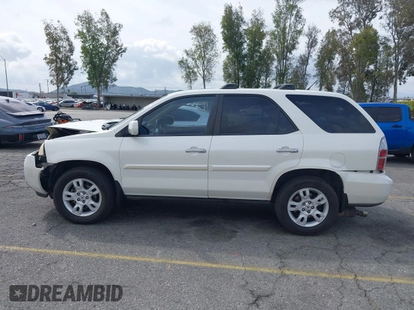 2004 Acura MDX Touring Pkg w/Navigation with VIN 2HNYD18834H520180, listed as a IAAI auction lot 41934124 with 201,817 mi miles. Bid and sale history available at carsss.com. Image 14.