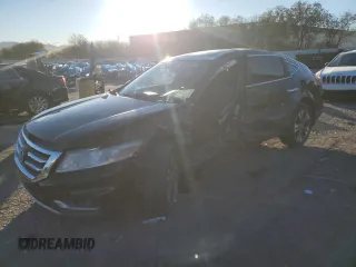 2014 Honda Crosstour EX-L z VIN 5J6TF1H56EL000313, wystawiony jako Copart lot #83803874 z przebiegiem 129 250 mil mil oraz Szkoda całkowita • Salvage title. Historia ofert i sprzedaży dostępna na DreamBid. Obrazek 1.
