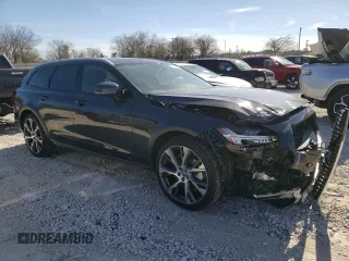 2023 Volvo V90 Ultimate z VIN YV4062NCXP1161289, wystawiony jako Copart lot #39721384 z przebiegiem 4467 mil mil oraz . Historia ofert i sprzedaży dostępna na DreamBid. Obrazek 4.