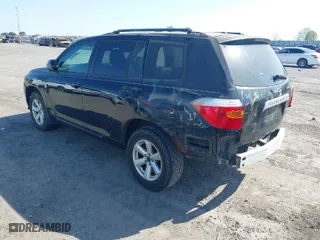 2010 Toyota Highlander SE with VIN 5TDJK3EH0AS012615, listed as a IAAI auction lot 41988529 with 241,662 mi miles. Bid and sale history available at carsss.com. Image 3.
