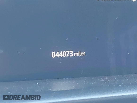 2019 Land Rover Discovery HSE Luxury z VIN SALRT2RV2KA095272, wystawiony jako IAAI lot #41697949 z przebiegiem 44 073 mil mil oraz . Historia ofert i sprzedaży dostępna na DreamBid. Obrazek 15.