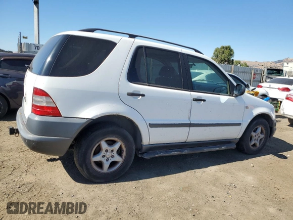 1999 Mercedes-Benz M-Class with VIN 4JGAB54E1XA136722, listed as a Copart auction lot 67978754 with 169,920 mi miles and Clean Title. Bid and sale history available at carsss.com. Image 3.