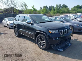 2017 Jeep Grand Cherokee Limited z VIN 1C4RJFBG8HC695369, wystawiony jako IAAI lot #42384160 z przebiegiem 132 198 mil mil oraz . Historia ofert i sprzedaży dostępna na DreamBid. Obrazek 1.