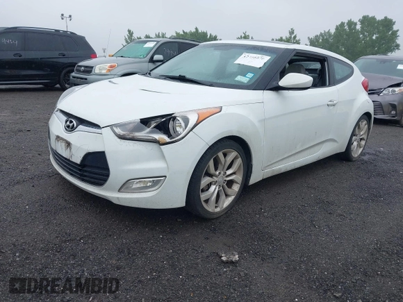 2013 Hyundai Veloster w/Gray Int с VIN KMHTC6AD5DU089115, выставлен на аукционе IAAI как лот 42498078 с пробегом 119 144 миль миль и . История ставок и продаж доступна на DreamBid. Изображение 2.