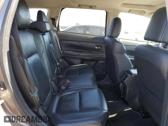 2020 Mitsubishi Outlander SE with VIN JA4AD3A37LZ046132, listed as a Copart auction lot 58826005 with 285,842 mi miles and Salvage title. Bid and sale history available at DreamBid. Image 11.