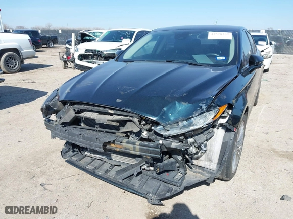 2014 Ford Fusion Titanium Hybrid with VIN 3FA6P0RU9ER111834, listed as a IAAI auction lot 41570337 with 121,099 mi miles. Bid and sale history available at carsss.com. Image 6.