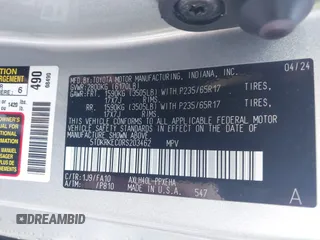 2024 Toyota Sienna LE z VIN 5TDKRKEC0RS203462, wystawiony jako IAAI lot #42240548 z przebiegiem 28 038 mil mil oraz . Historia ofert i sprzedaży dostępna na DreamBid. Obrazek 9.