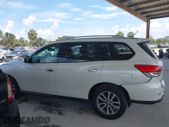 2016 Nissan Pathfinder S with VIN 5N1AR2MN8GC637220, listed as a IAAI auction lot 42382682 with 237,881 mi miles and . Bid and sale history available at DreamBid. Image 14.