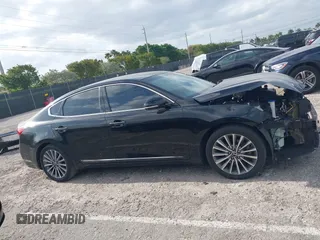 2018 Kia Cadenza Premium with VIN KNALB4J18J5120345, listed as a IAAI auction lot 42079048 with 46,371 mi miles. Bid and sale history available at carsss.com. Image 14.
