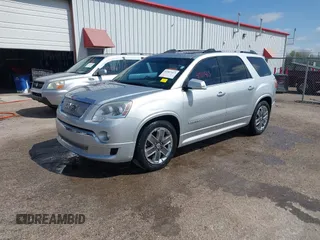 2011 GMC Acadia Denali with VIN 1GKKRTED2BJ284065, listed as a IAAI auction lot 41907413 with 267,881 mi miles. Bid and sale history available at carsss.com. Image 2.