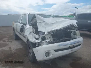 2003 Toyota Tundra SR5 with VIN 5TBRT34143S419949, listed as a IAAI auction lot 41906218 with 240,524 mi miles and . Bid and sale history available at carsss.com. Image 6.