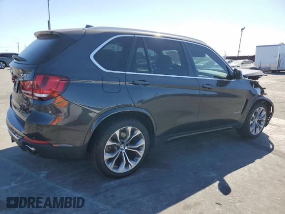 2017 BMW X5 xDrive35i z VIN 5UXKR0C58H0V68965, wystawiony jako Copart lot #45526395 z przebiegiem 91 829 mil mil oraz Szkoda całkowita • Salvage title. Historia ofert i sprzedaży dostępna na DreamBid. Obrazek 3.
