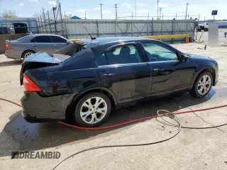 2012 Ford Fusion SE z VIN 3FAHP0HG8CR421796, wystawiony jako Copart lot #52534695 z przebiegiem 186 448 mil mil oraz Nie do naprawy • Non repairable. Historia ofert i sprzedaży dostępna na DreamBid. Obrazek 3.