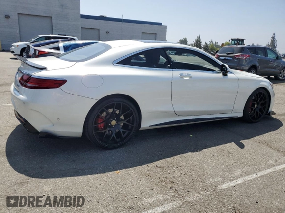 2017 Mercedes-Benz S 63 AMG z VIN WDDXJ7JB2HA024588, wystawiony jako Copart lot #59198315 z przebiegiem 29 577 mil mil oraz Szkoda całkowita • Salvage title. Historia ofert i sprzedaży dostępna na DreamBid. Obrazek 3.