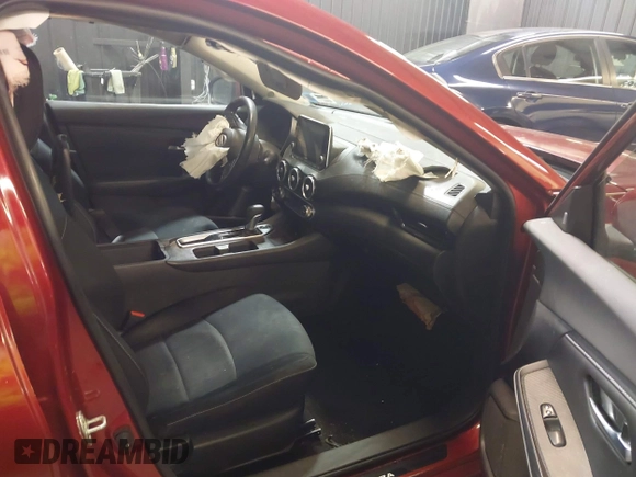 2021 Nissan Sentra SV with VIN 3N1AB8CV7MY201011, listed as a IAAI auction lot 41728327 with 57,258 mi miles and . Bid and sale history available at DreamBid. Image 5.