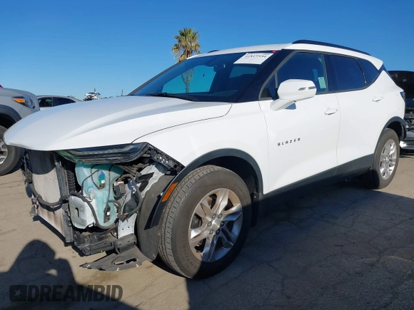 2019 Chevrolet Blazer z VIN 3GNKBCRS7KS652674, wystawiony jako IAAI lot #41815954 z przebiegiem 47 576 mil mil oraz . Historia ofert i sprzedaży dostępna na DreamBid. Obrazek 18.