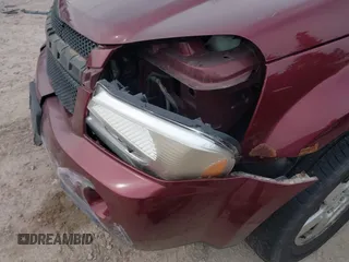 2009 Chevrolet Equinox LS z VIN 2CNDL13F996230201, wystawiony jako IAAI lot #41996979 z przebiegiem Nie podano mil oraz . Historia ofert i sprzedaży dostępna na DreamBid. Obrazek 6.