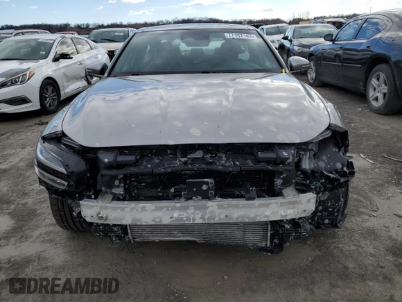 2022 Genesis G70 3.3T z VIN KMTG54TE3NU083567, wystawiony jako Copart lot #77187143 z przebiegiem 21 343 mil mil oraz Czysty tytuł • Clean title. Historia ofert i sprzedaży dostępna na DreamBid. Obrazek 5.