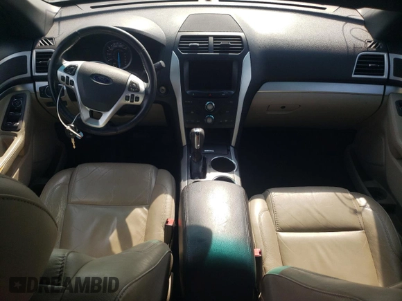 2014 Ford Explorer XLT with VIN 1FM5K7D80EGB33070, listed as a Copart auction lot 52515685 with 163,224 mi miles and Salvage Title. Bid and sale history available at carsss.com. Image 8.