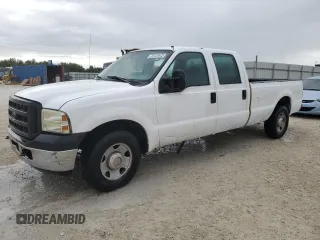 2006 Ford Super Duty F-250 XL with VIN 1FTSW20586EB87398, listed as a Copart auction lot 69590284 with 152,300 mi miles and Clean Title. Bid and sale history available at carsss.com. Image 1.