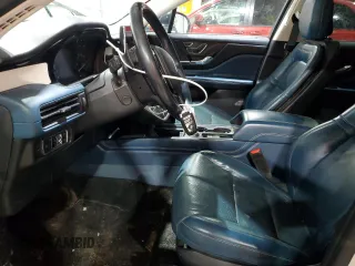 2020 Lincoln Corsair Reserve z VIN 5LMCJ2D95LUL23903, wystawiony jako Copart lot #88219735 z przebiegiem 79 471 mil mil oraz Szkody całkowita. Historia ofert i sprzedaży dostępna na DreamBid. Obrazek 7.