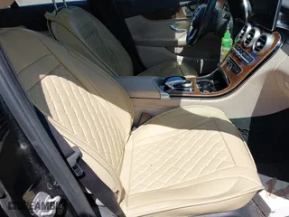 2016 Mercedes-Benz C-Class C 300 Luxury with VIN WDDWF4KBXGR145833, listed as a IAAI auction lot 42066836 with 141,253 mi miles. Bid and sale history available at carsss.com. Image 5.