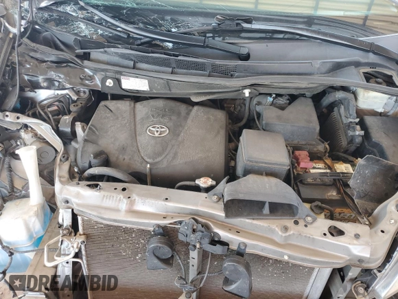 2017 Toyota Sienna XLE Auto Access Seat with VIN 5TDYZ3DC8HS838428, listed as a Copart auction lot 61924935 with 93,836 mi miles and Salvage title. Bid and sale history available at DreamBid. Image 12.