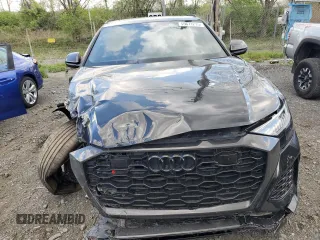 2023 Audi RS Q8 z VIN WU1ARBF15PD007165, wystawiony jako Copart lot #55671215 z przebiegiem 50 424 mil mil oraz Szkoda całkowita • Salvage title. Historia ofert i sprzedaży dostępna na DreamBid. Obrazek 5.