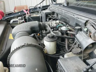 1997 Ford F-150 с VIN 1FTEX08L6VKC11215, выставлен на аукционе IAAI как лот 42255036 с пробегом 235 979 миль миль и . История ставок и продаж доступна на DreamBid. Изображение 12.
