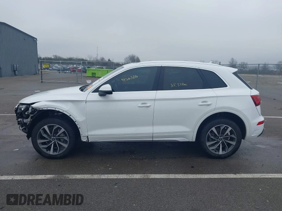 2021 Audi Q5 Premium Plus z VIN WA1BAAFY8M2077292, wystawiony jako IAAI lot #41663216 z przebiegiem 35 378 mil mil oraz . Historia ofert i sprzedaży dostępna na DreamBid. Obrazek 15.
