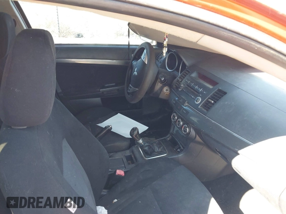2010 Mitsubishi Lancer GTS z VIN JA32X8HWXAU004447, wystawiony jako IAAI lot #41487689 z przebiegiem Nie podano mil oraz . Historia ofert i sprzedaży dostępna na DreamBid. Obrazek 5.