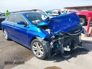 2015 Chrysler 200 Limited z VIN 1C3CCCAB2FN748514, wystawiony jako IAAI lot #42345729 z przebiegiem 145 712 mil mil oraz . Historia ofert i sprzedaży dostępna na DreamBid. Obrazek 1.