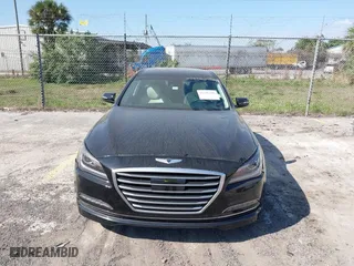 2015 Hyundai Genesis 5.0L with VIN KMHGN4JF0FU081945, listed as a IAAI auction lot 41547186 with 134,956 mi miles. Bid and sale history available at carsss.com. Image 12.
