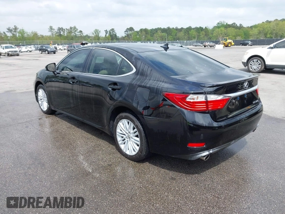 2014 Lexus ES 350 with VIN JTHBK1GG0E2096038, listed as a IAAI auction lot 41924674 with 151,312 mi miles. Bid and sale history available at carsss.com. Image 3.
