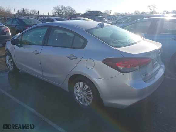 2018 Kia Forte LX with VIN 3KPFK4A76JE238418, listed as a IAAI auction lot 41772966 with 67,956 mi miles. Bid and sale history available at carsss.com. Image 3.