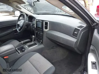 2010 Jeep Grand Cherokee Laredo with VIN 1J4PR4GK5AC138498, listed as a IAAI auction lot 41870740 with 130,551 mi miles. Bid and sale history available at carsss.com. Image 5.