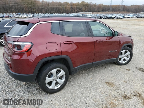 2021 Jeep Compass Altitude with VIN 3C4NJCBB1MT556460, listed as a Copart auction lot 84260314 with 31,531 mi miles and Salvage Title. Bid and sale history available at carsss.com. Image 3.