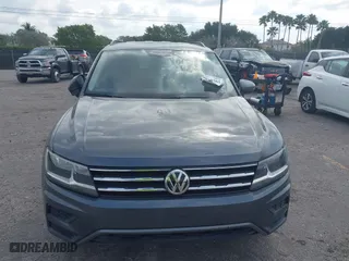 2018 Volkswagen Tiguan SEL with VIN 3VV3B7AX4JM211360, listed as a IAAI auction lot 41860362 with 75,979 mi miles. Bid and sale history available at carsss.com. Image 5.